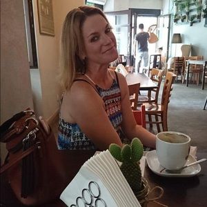 Meet your Posher, S-j